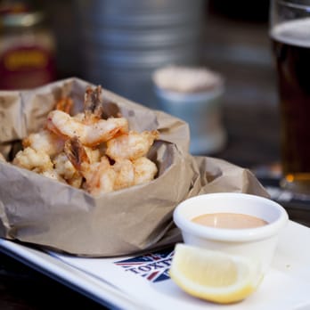 Toxteth Hotel - Bag of spiced fried prawns and calamari with smoked chilli mayonnaise - Bars Near Me - Glebe, NSW