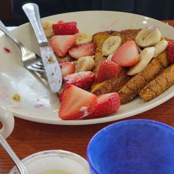 Blueberry Hill - Captain Crunch French Toaste - Breakfast & Brunch Near Me - Darien, Illinois