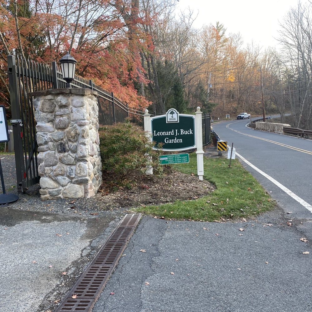 Leonard J Buck Garden - Entrance - Parks Near Me - Far Hills, New Jersey Leonard J Buck Garden - Entrance - Parks Near Me - Far Hills, New Jersey