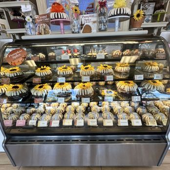 Nothing Bundt Cakes - Desserts Near Me - Dallas, Texas