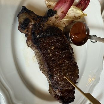 Daniel’s - 16oz NY strip - Steakhouses Near Me - Coral Gables, Florida