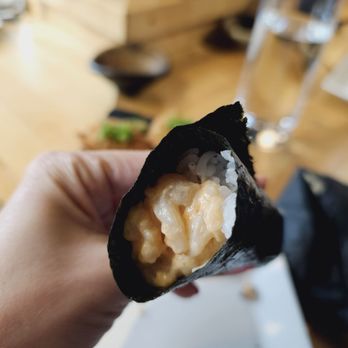 Sugo Hand Roll Bar - Spicy scallop - Sushi Bars Near Me - Seattle, Washington Sugo Hand Roll Bar - Spicy scallop - Sushi Bars Near Me - Seattle, Washington