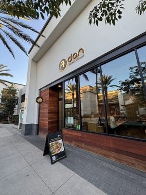 dan modern chinese - manhattan beach by null