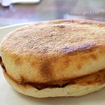 Omelette Inn - English Muffin - Breakfast & Brunch Near Me - Long Beach, California