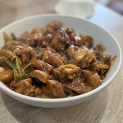 Big plate chicken noodles.