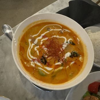 White Elephant - Panang Curry - Thai Near Me - Los Angeles, California White Elephant - Panang Curry - Thai Near Me - Los Angeles, California