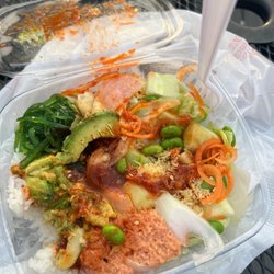 Ahi Hibachi & Poke - Regular poke bowl: half sushi rice half salad, spicy tuna, spicy crab & lots of toppings
