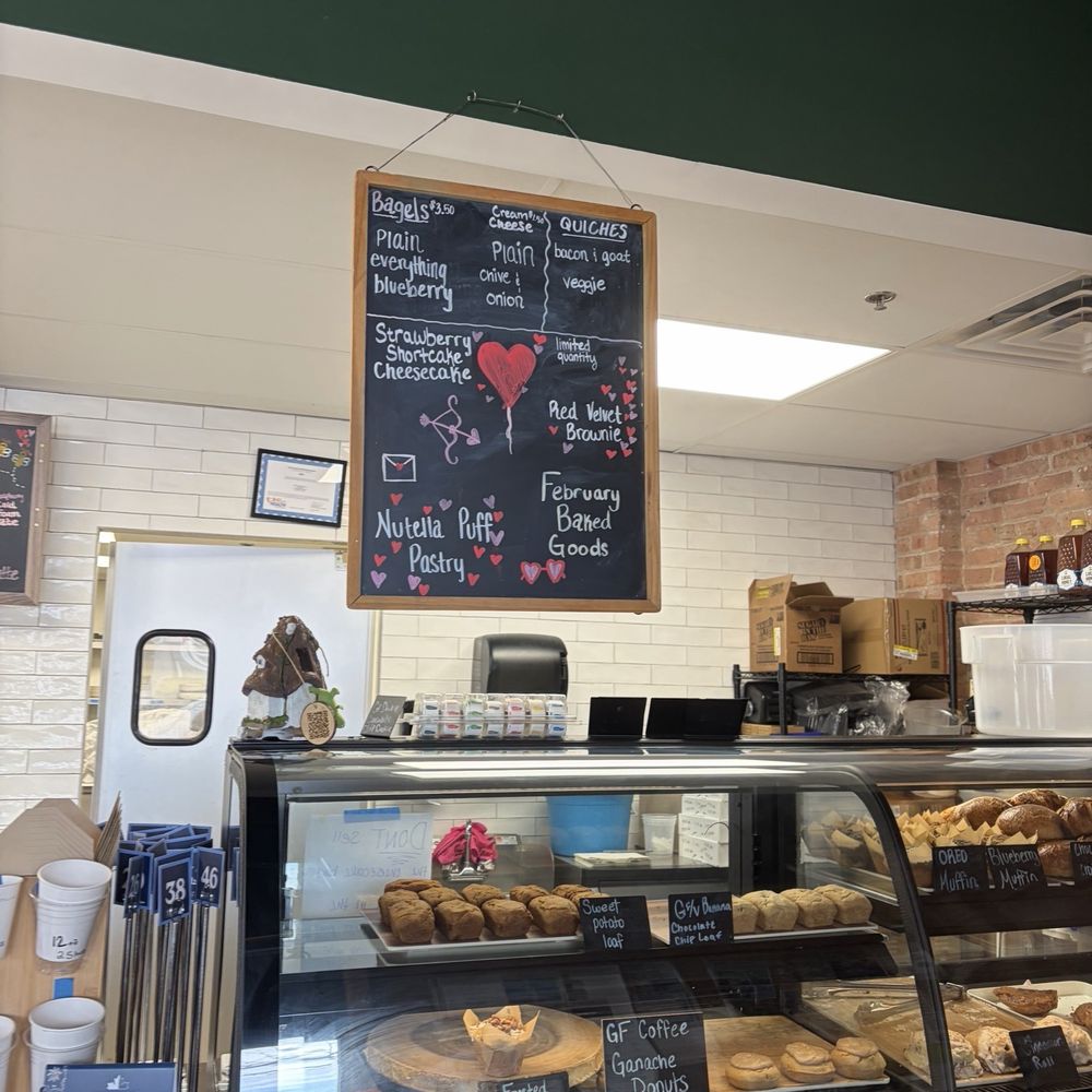 Maple Leaf Coffee House - Cafes Near Me - St. Charles, Illinois Maple Leaf Coffee House - Cafes Near Me - St. Charles, Illinois