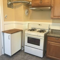 Marsha has done a great job at a reasonable price! She has her own cleaning tools. I'll definitely recommend her! Marsha has done a great job at a reasonable price! She has her own cleaning tools. I'll definitely recommend her!