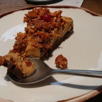 Honest Greens - Pumpkin Coco spice pie. So dang good. - Vegetarian Near Me - Barcelona, B Honest Greens - Pumpkin Coco spice pie. So dang good. - Vegetarian Near Me - Barcelona, B