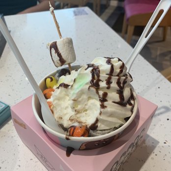 S7 Icybubble - Kunia - Vanilla oreo. The kids got to the marshmallow and whip cream before I took a pic! - Juice Bars & Smoothies Near Me - Waipahu, Hawaii S7 Icybubble - Kunia - Vanilla oreo. The kids got to the marshmallow and whip cream before I took a pic! - Juice Bars & Smoothies Near Me - Waipahu, Hawaii
