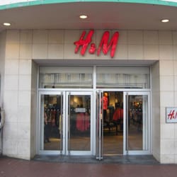 H & M