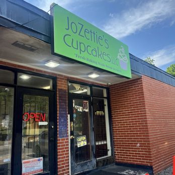 Jozettie's Cupcakes - Entrance - Bakeries Near Me - Montgomery, Alabama Jozettie's Cupcakes - Entrance - Bakeries Near Me - Montgomery, Alabama