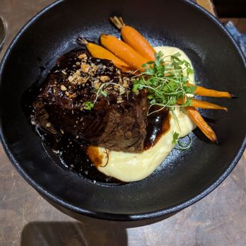 The Banyan Tree - Short ribs - Seafood Near Me - Kapalua, Hawaii The Banyan Tree - Short ribs - Seafood Near Me - Kapalua, Hawaii