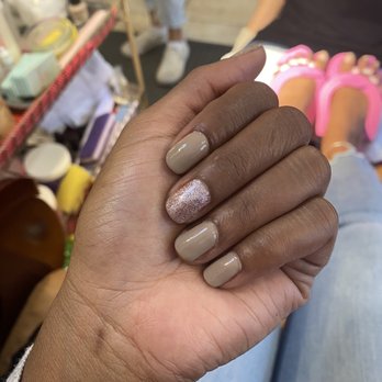 Jasmin Waxing & Spa - No Chip Mani! - Waxing Near Me - Chicago, Illinois