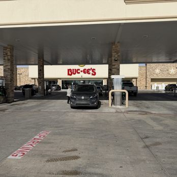 Buc-ee’s - Gas Stations Near Me - Springfield, Missouri