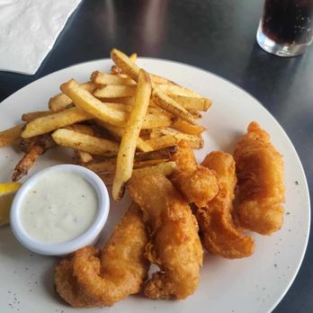 Cove Azul Bar & Grill - Fish and chips platter, just needs more chips! - Italian Near Me - Gualala, California Cove Azul Bar & Grill - Fish and chips platter, just needs more chips! - Italian Near Me - Gualala, California