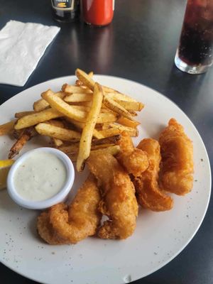 Cove Azul Bar & Grill by null