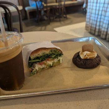 La Maison by Cafe Dear Leon - Coffee & Tea Near Me - Baltimore, Maryland
