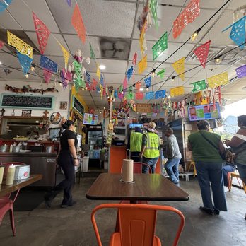 Tacos Doña Lena - Interior - Tacos Near Me - Houston, Texas