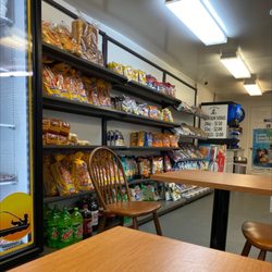 Little Creek Deli & Market - Chips and bread