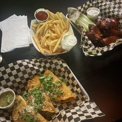 Jackie’s - Tacos, fries, wings