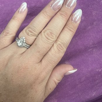 Flagstaff Nails Salon - Dip set! French tip with chrome on top! - Nail Salons Near Me - Flagstaff, Arizona