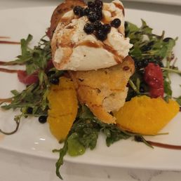 Burrata salad