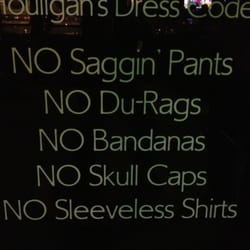 Houligans Irish Pub