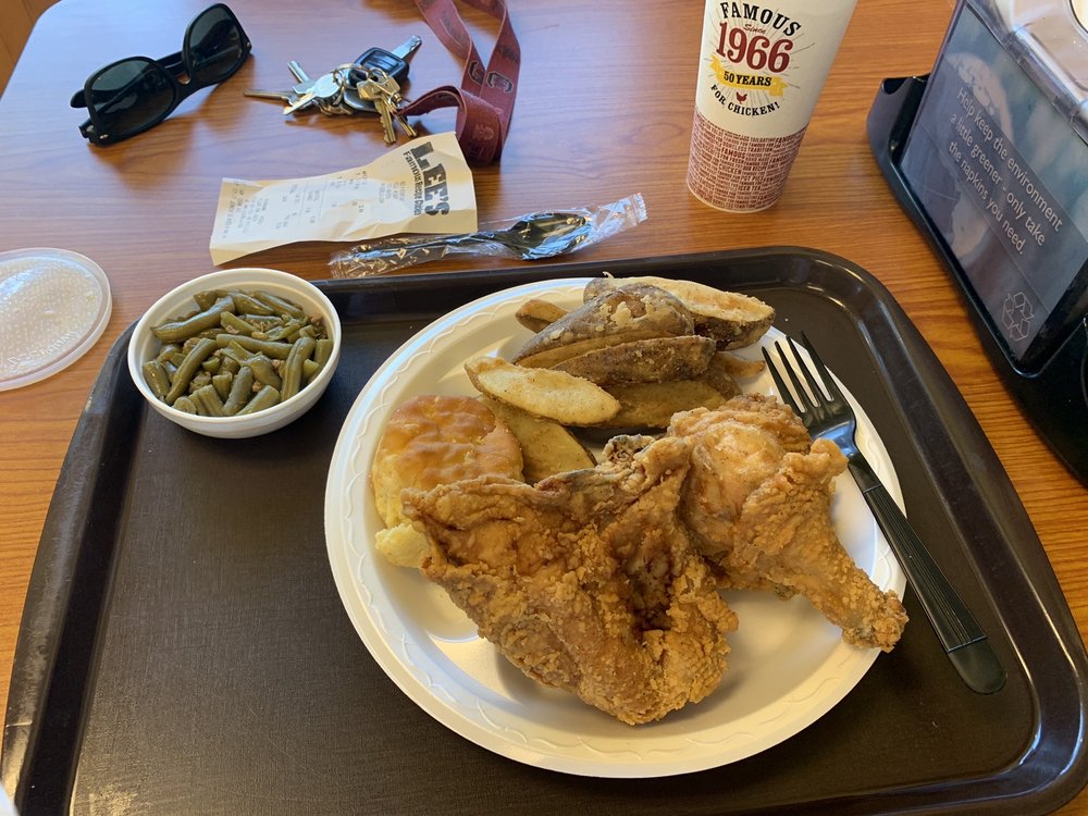 LEE’S FAMOUS RECIPE COUNTRY CHICKEN 36 Reviews 1902 N Ave