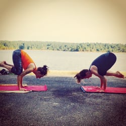 Lake yoga