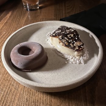 Verse - Chocolate Ganache - Seafood Near Me - Toluca Lake, California