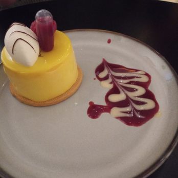 Słodki Wentzl - Mono Mango - Desserts Near Me - Kraków, Massachusetts