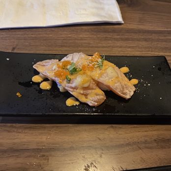 Kan Sushi - Snowflake salmon - Sushi Bars Near Me - Honolulu, Hawaii Kan Sushi - Snowflake salmon - Sushi Bars Near Me - Honolulu, Hawaii