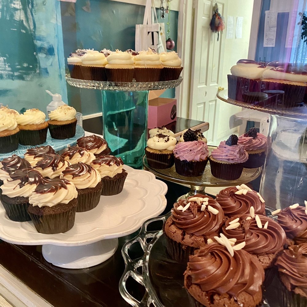 Lavender Moon Cupcakery - Bakeries Near Me - Alexandria, Virginia Lavender Moon Cupcakery - Bakeries Near Me - Alexandria, Virginia