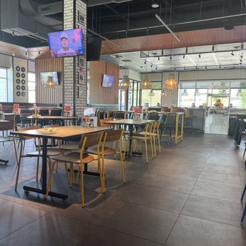 Buddy's Pizza Troy - Seating - Pizza Near Me - Troy, Michigan Buddy's Pizza Troy - Seating - Pizza Near Me - Troy, Michigan