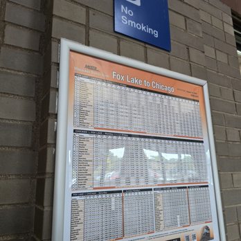 Northbrook Metra Station - Train Stations Near Me - Northbrook, Illinois