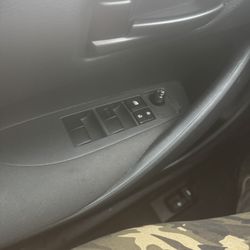 Payless Car Rental - Driver door