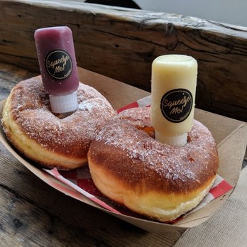 BomboBar - Raspberry and vanilla custard bomboloni - Desserts Near Me - Chicago, Illinois BomboBar - Raspberry and vanilla custard bomboloni - Desserts Near Me - Chicago, Illinois