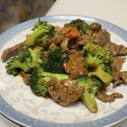 Beef with broccoli
