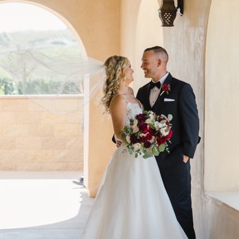 Moments in Bloom - Wedding Planning Near Me - Carlsbad, California