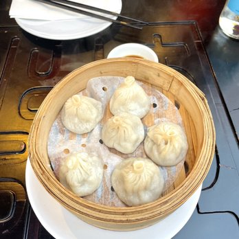 Feng Shui Inn - pork dim sum - Chinese Near Me - London, XGL Feng Shui Inn - pork dim sum - Chinese Near Me - London, XGL