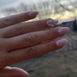 Just Got Nailed By Alanna - I wish I was better at taking photos! Alanna gave me beautiful, simple & artful nails with a touch of bling that I love