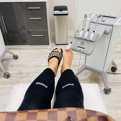 Oh boy now the other toe needs a-fixin'...as you can see the work that they did on my first toe is perfection!  5 stars!!!
