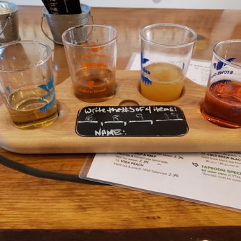 Stowe Cider - Cideries Near Me - Stowe, Vermont