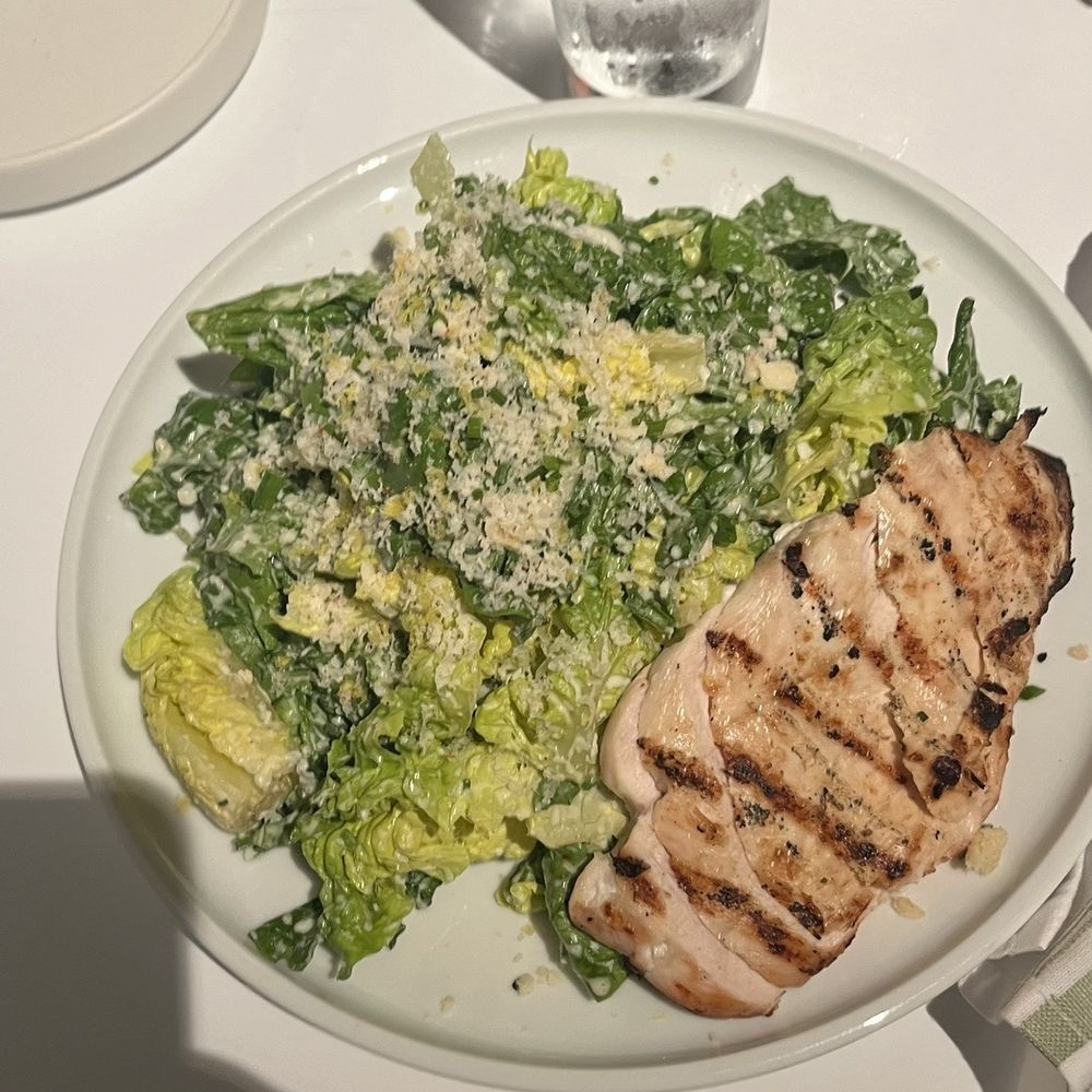 Chalan on the Beach - Delicious chicken Caesar salad - Latin American Near Me - Miami Beach, Florida Chalan on the Beach - Delicious chicken Caesar salad - Latin American Near Me - Miami Beach, Florida