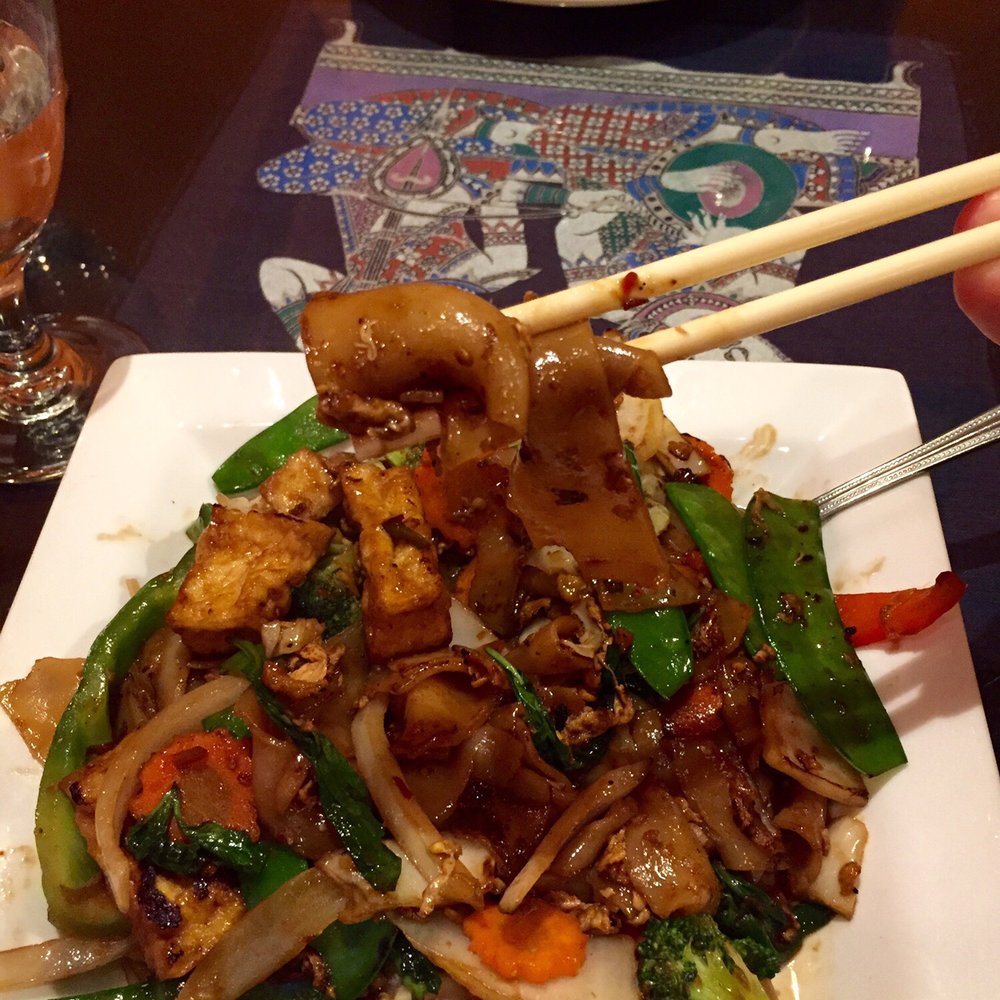 Thai Spoon - Drunken noodles - Thai Near Me - Pittsburgh, Pennsylvania Thai Spoon - Drunken noodles - Thai Near Me - Pittsburgh, Pennsylvania