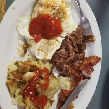 Knotty Pine Restaurant & Lounge - Love to come here for a delicious breakfast. Fast service and never been disappointed. - Breakfast & Brunch Near Me - Front Royal, Virginia Knotty Pine Restaurant & Lounge - Love to come here for a delicious breakfast. Fast service and never been disappointed. - Breakfast & Brunch Near Me - Front Royal, Virginia