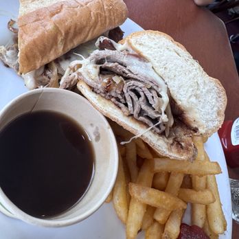 Miramar Beach Restaurant - TRI TIP SANDWICH - Seafood Near Me - Half Moon Bay, California Miramar Beach Restaurant - TRI TIP SANDWICH - Seafood Near Me - Half Moon Bay, California