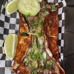 Los Sabrosos Tacos - Quesataco